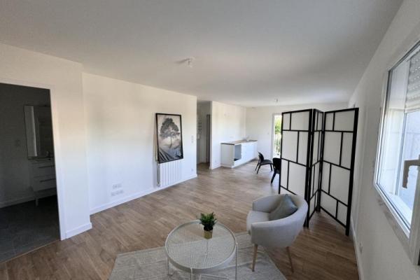 T2 Entièrement réhabilité proche bourg