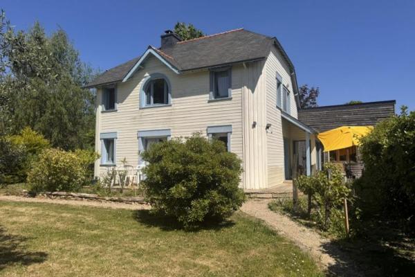 Havre de paix boisé à deux pas de la mer