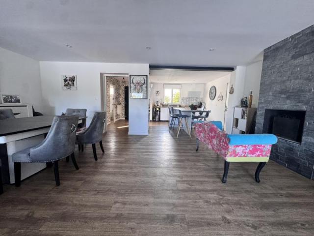 Maison d'exception avec piscine à deux pas du port de Pénerf