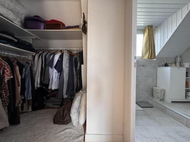 DAMGAN CENTRE : tout à pieds à 150m de la mer