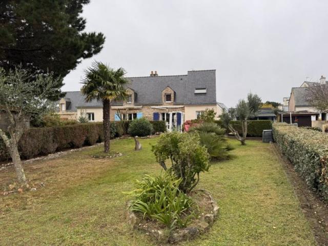 DAMGAN : 80m² à 50m de la mer - Le combo gagnant