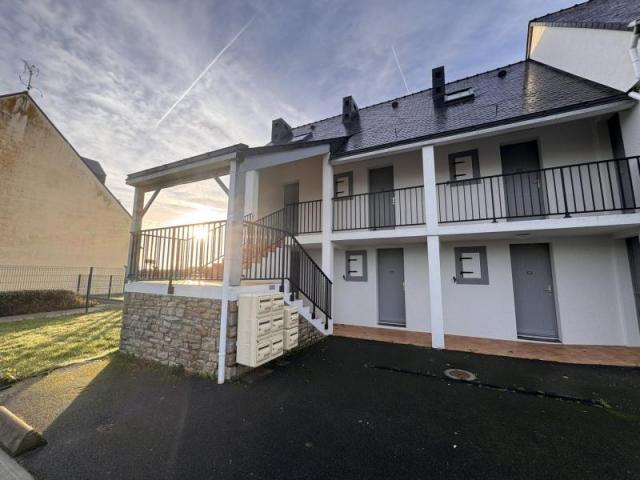 T2 Vue mer DAMGAN à louer