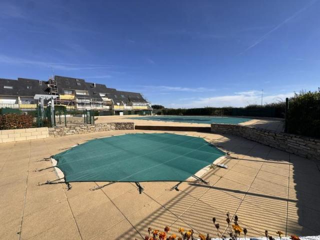 DAMGAN – T2 refait à neuf, mer à pied