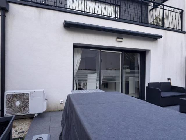 Vivre à DAMGAN centre : T4 avec garage, cave et jardin