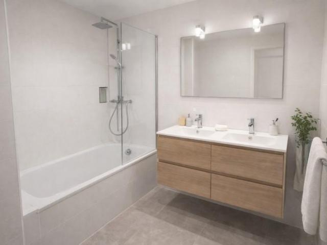 Emplacement exceptionnel : plage à pied, centre à 5 min !