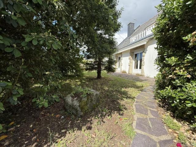 Maison pleine de charme avec beaux volumes très proche mer
