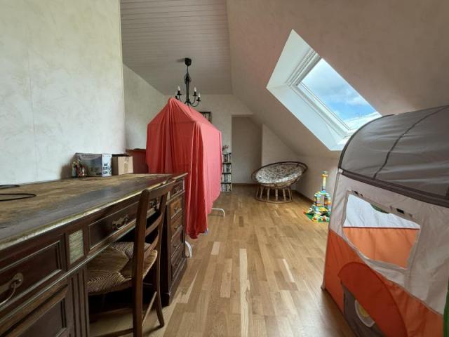 Maison pleine de charme avec beaux volumes très proche mer