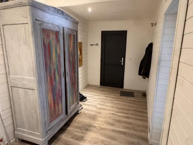 AMBON : Maison plain pied + local