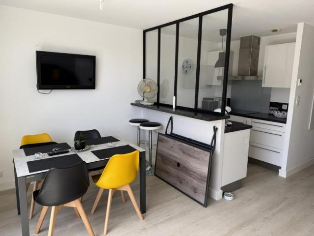 Un appartement prêt à vivre, dans un environnement calme et re