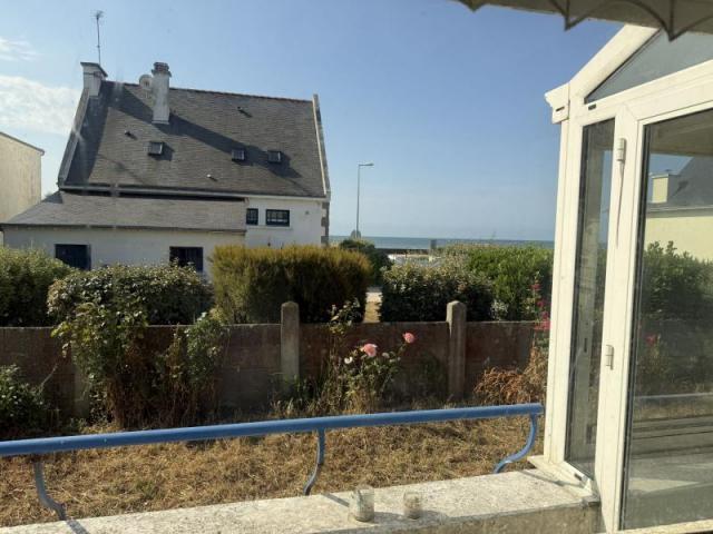 Maison à rénover avec vue mer à 50 m de la plage