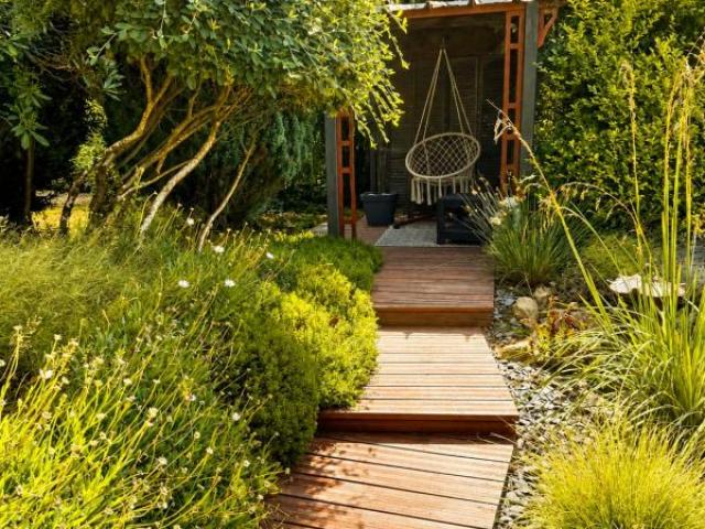 Longère de caractère rénovée - Jardin paysagé d'exception ?