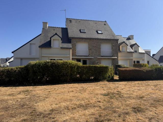 DAMGAN – T4 en duplex avec vue sur le lac