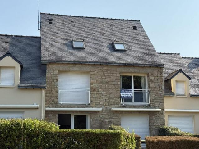 DAMGAN – T4 en duplex avec vue sur le lac