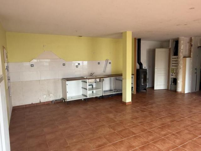 Maison 3 niveaux à rénover