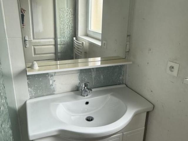 Maison 3 niveaux à rénover