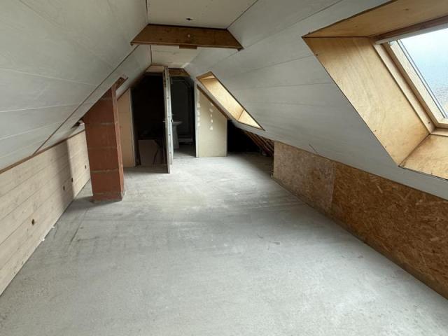 Maison 3 niveaux à rénover