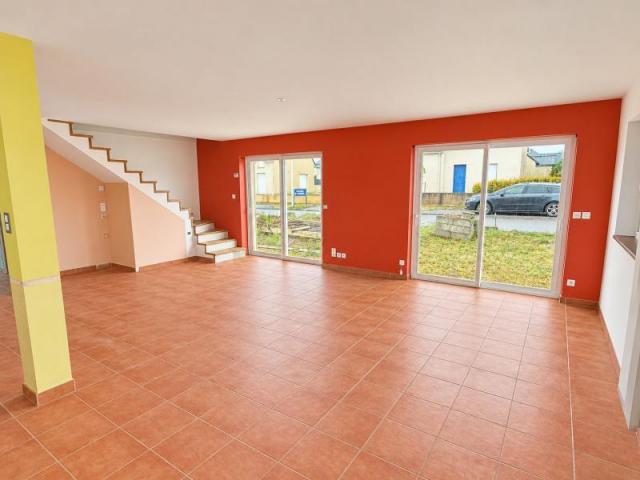 Maison 3 niveaux à rénover