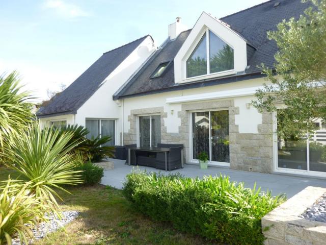 En vente 783750 EUR à Damgan (56) : immense maison